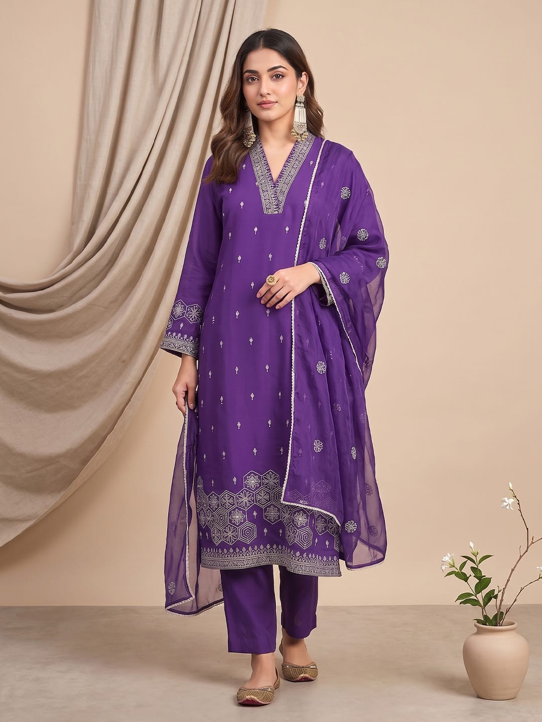Kurta With Thread Embroidery And A V-Neck With Ankle-Length Trousers And An Embroidered Dupatta