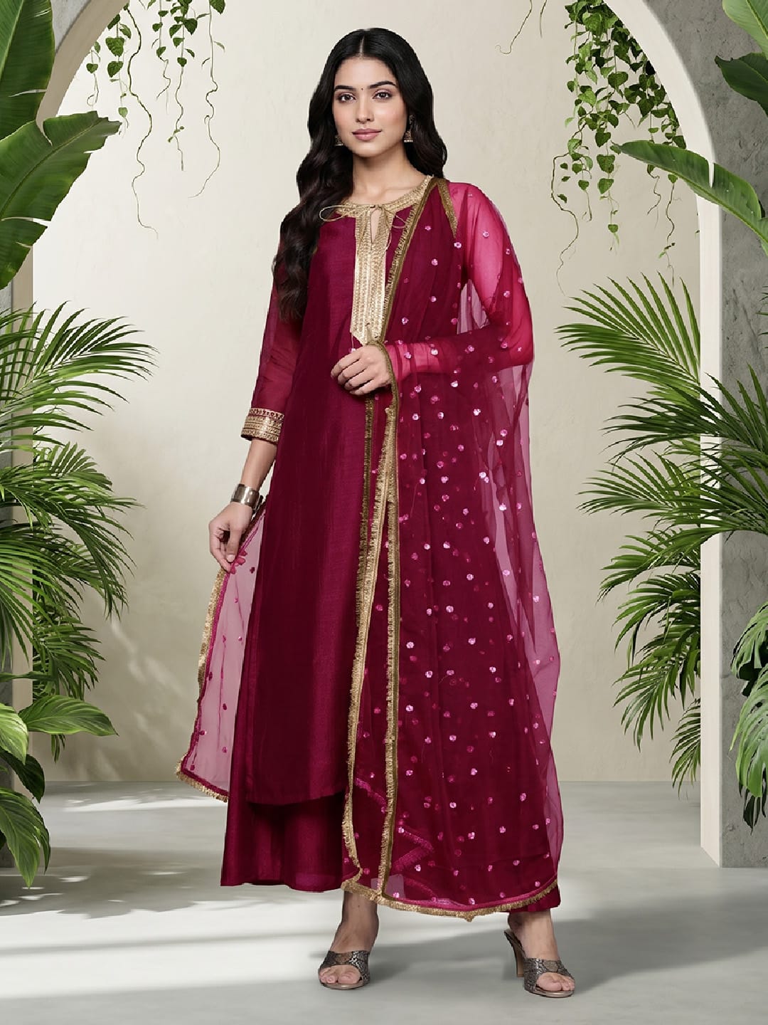 The Kurti Collection Women Fuchsia Lace Embellished Sleeveless Straight Kurta Paired With Tonal Plazzo And Dupatta
