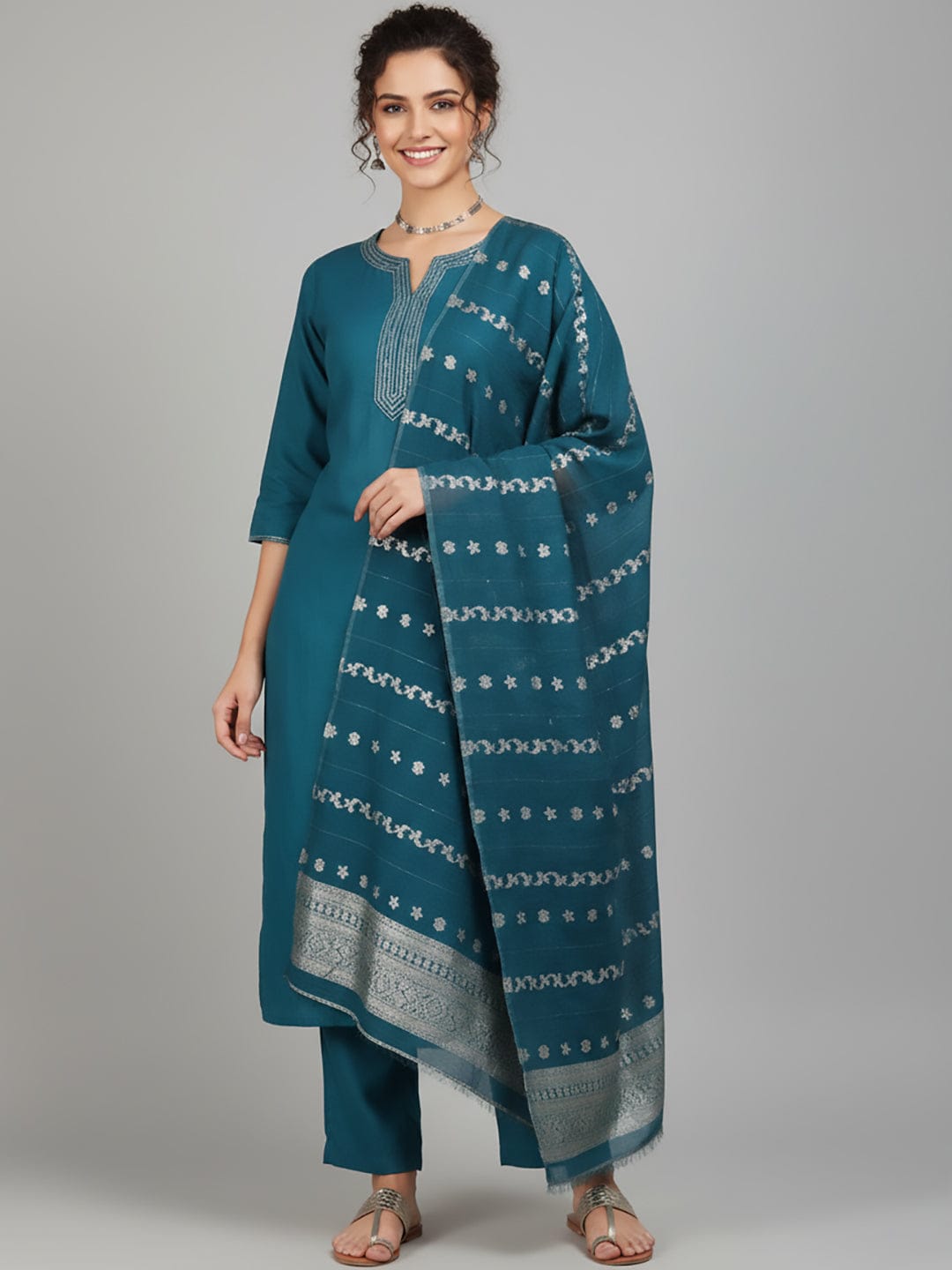 The Kurti Collection Women Thread detailed yoke Kurta and Trouser with Dupata