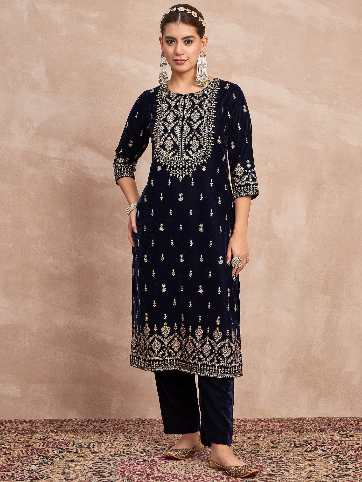 Velvet Kurta With Silver Print, Paired With Trousers For An Elegant, Everyday Look
