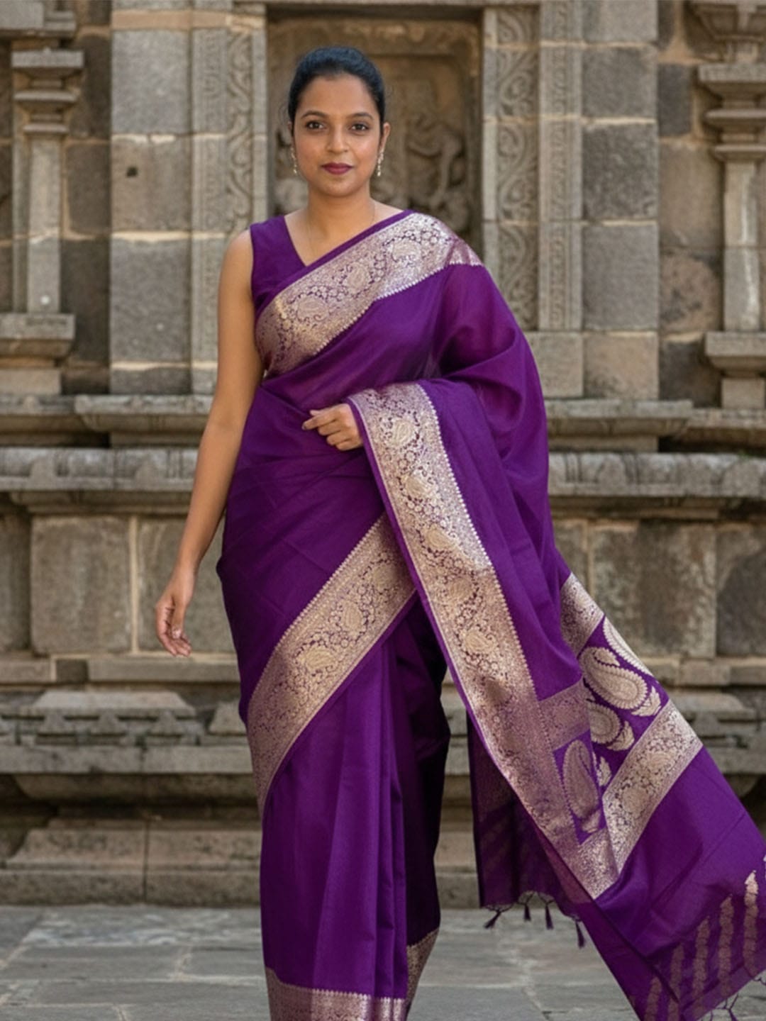 Ethnic Motifs Silk Cotton Handloom Banarasi Saree