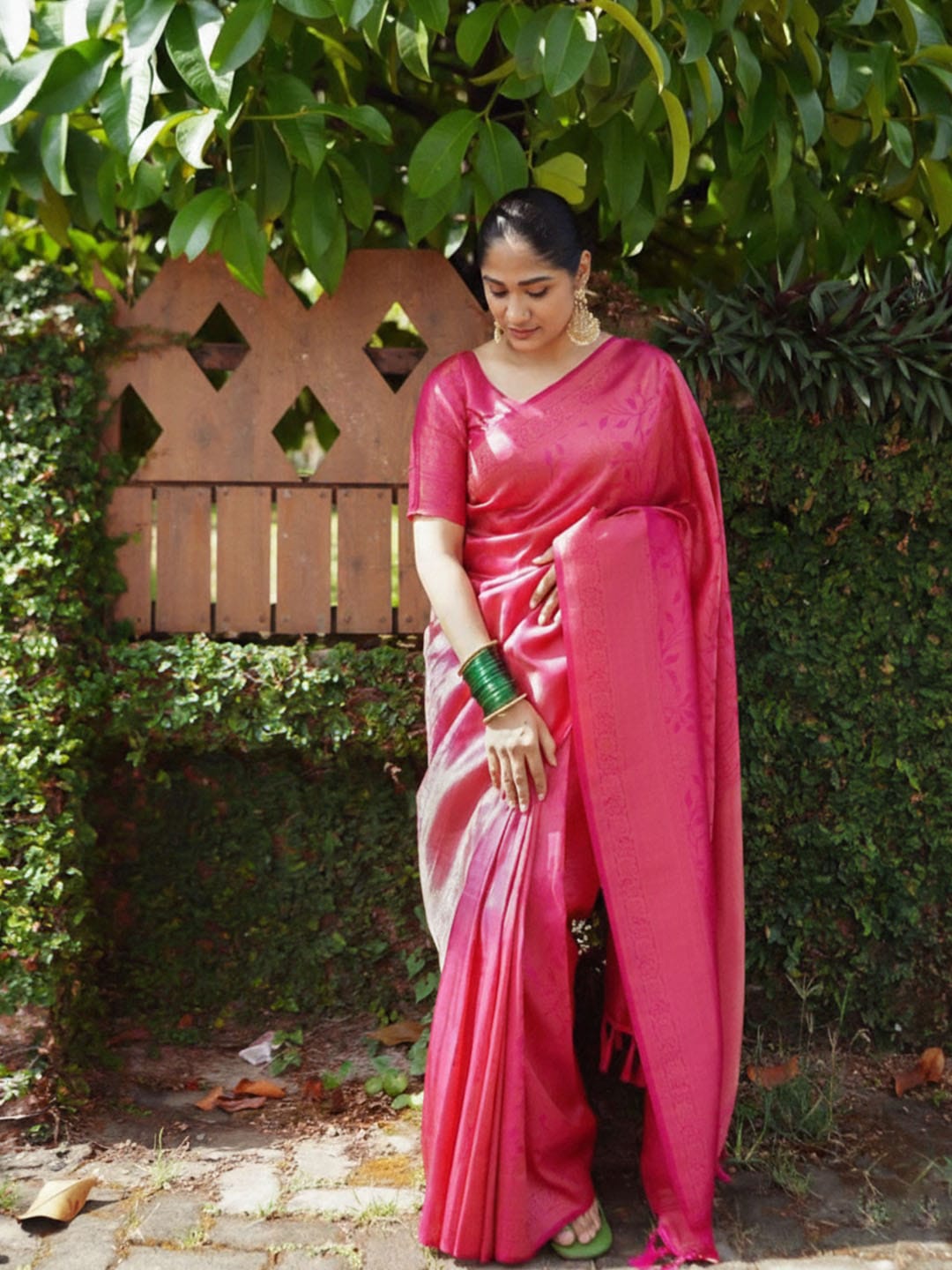 Ethnic Motifs Silk Cotton Handloom Banarasi Saree