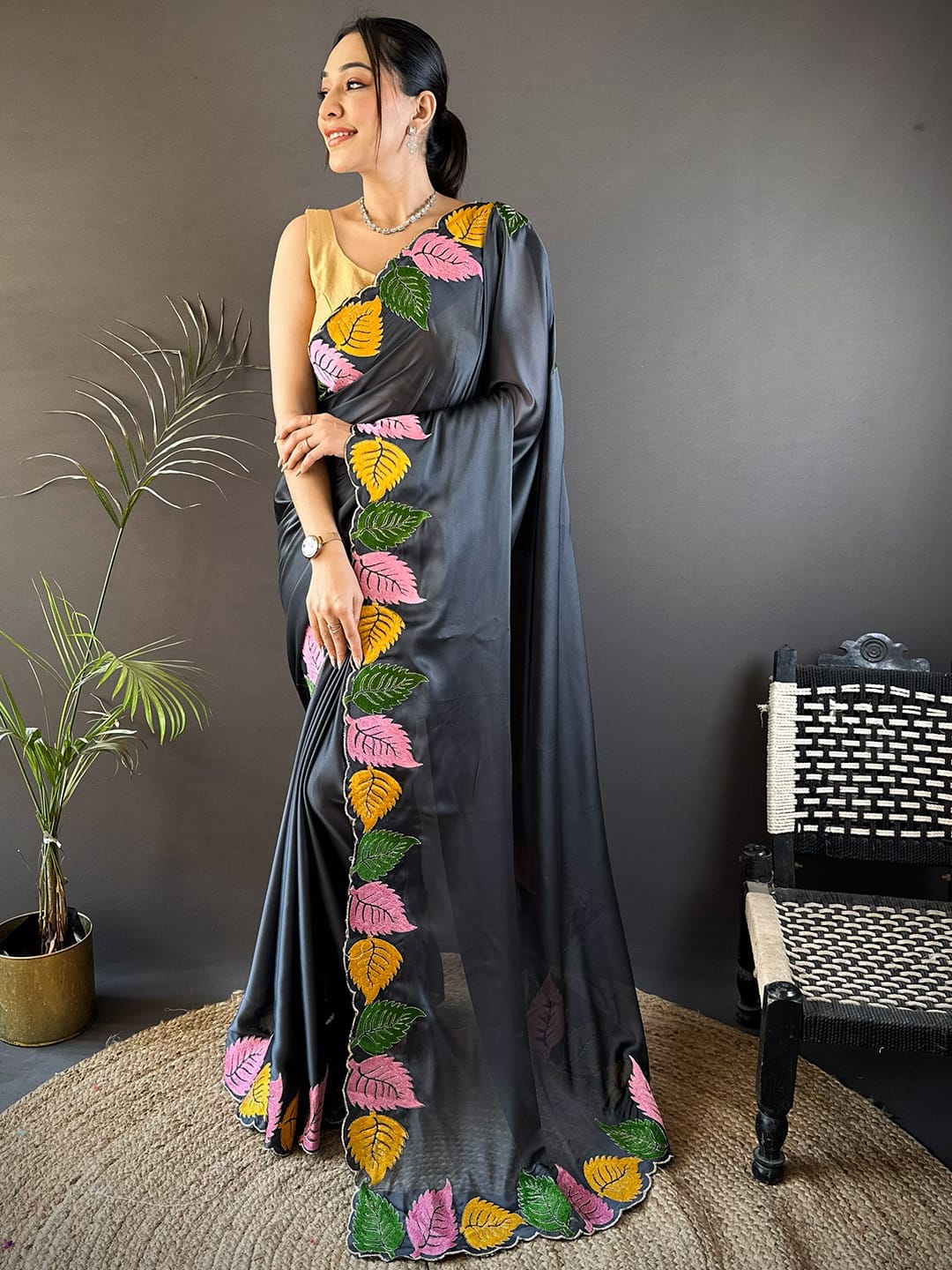 Luxurious silk Saree with rich woven pallu design