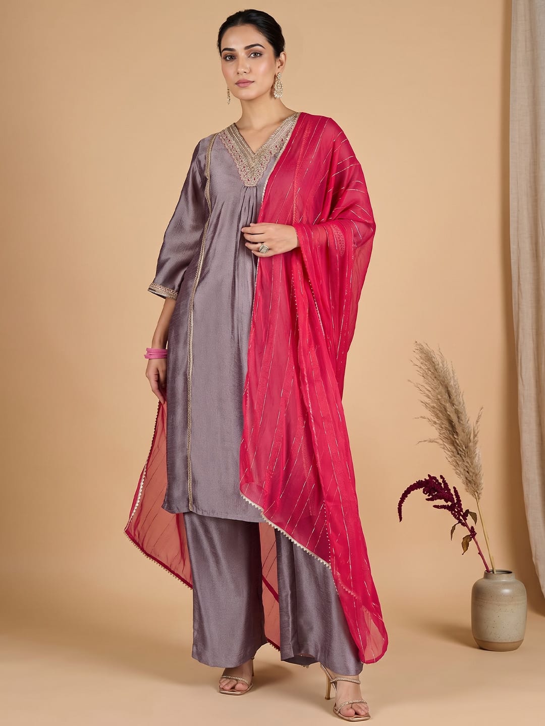 V Neck Kurta With Lace Detailing, Paired With Solid Trousers And A Contrasting Fuchsia Dupatta.