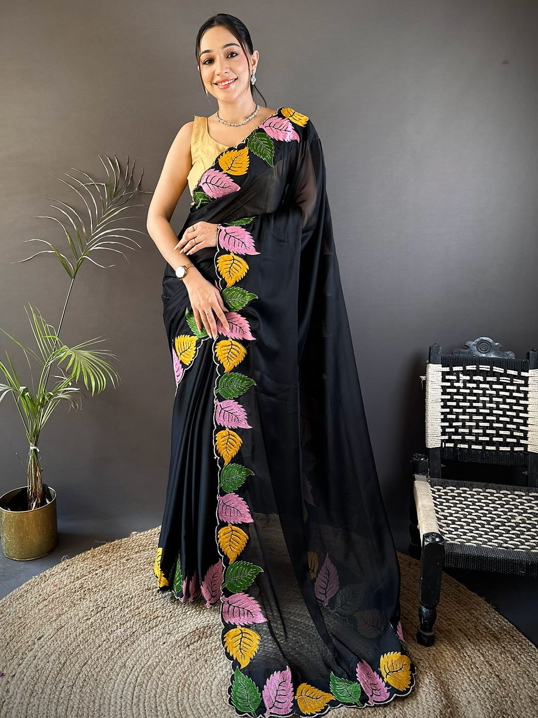 Luxurious silk Saree with rich woven pallu design