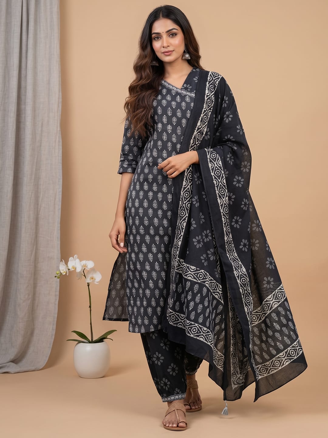 The Kurti Collection Women Ethnic Jaipuri Printed Angrakha Wih Salwar & Dupatta