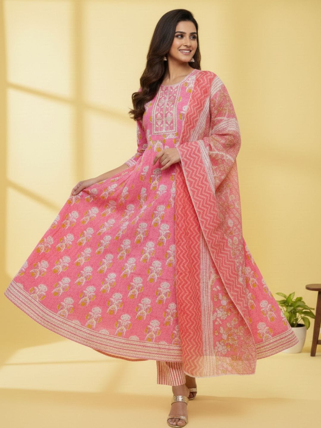 Women's Pink Cotton Floral Print Anarkali Set with Dupatta