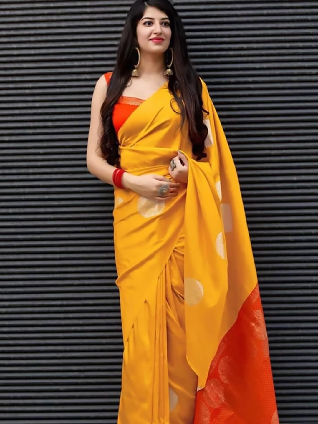 Ethnic Motifs Silk Cotton Handloom Banarasi Saree