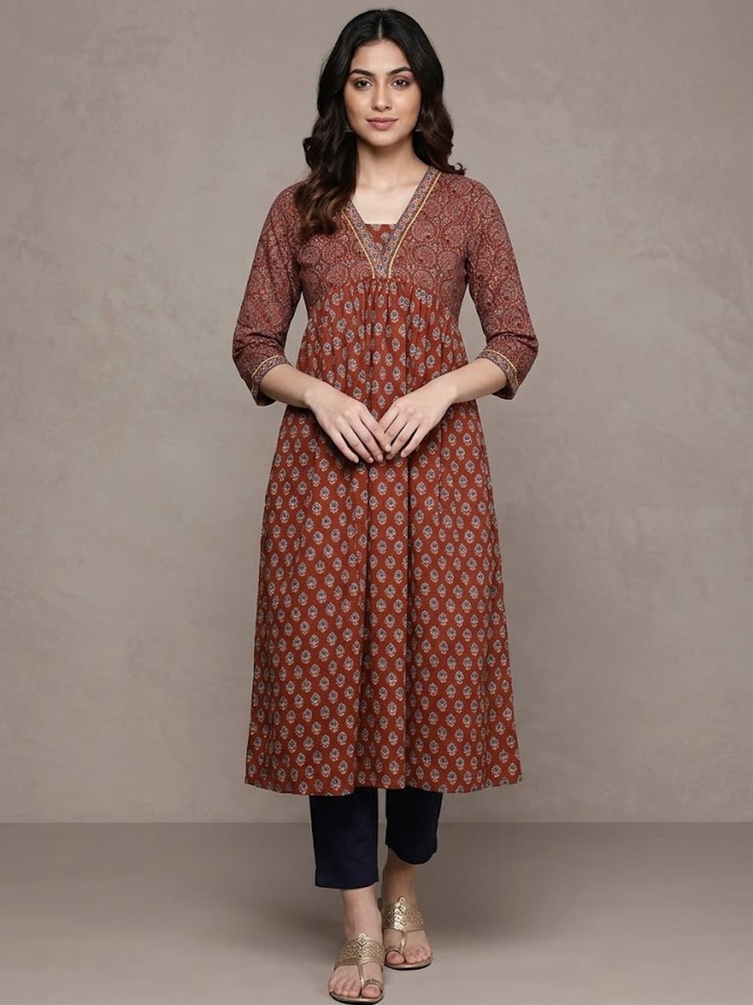 The Kurti Collection Women Maroon And Blue Bandez Printed Anarkali Kurta