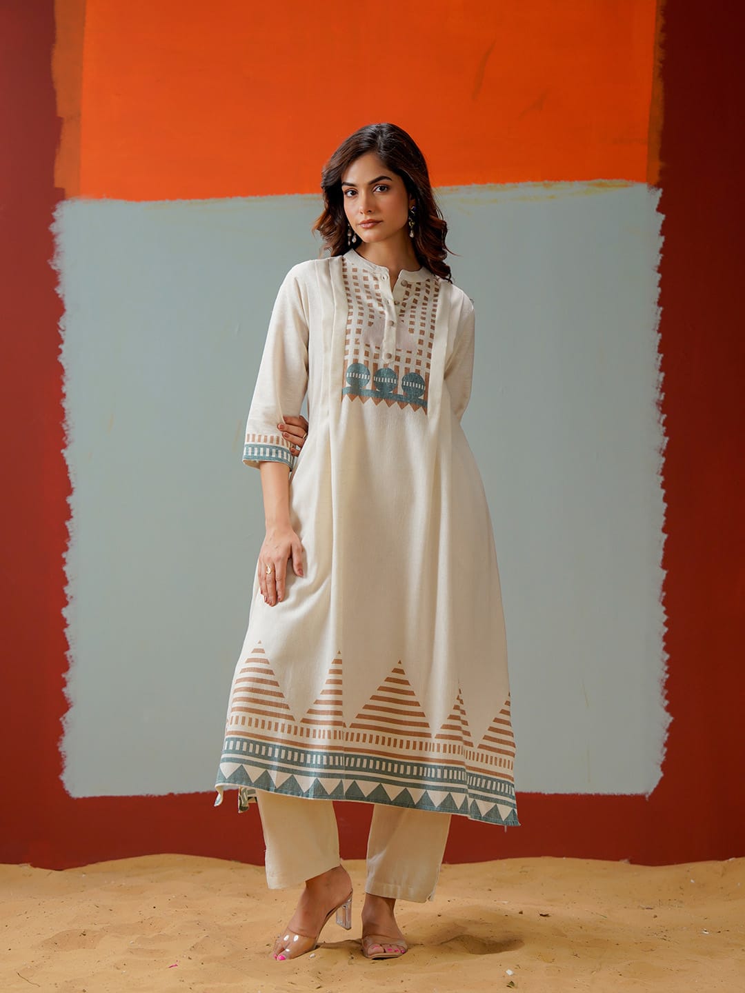 Geometric Border Artisan Kurta with Dupatta