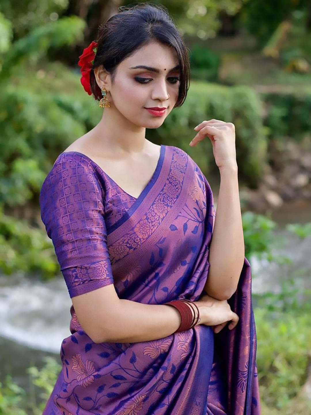 Ethnic Motifs Silk Cotton Handloom Banarasi Saree
