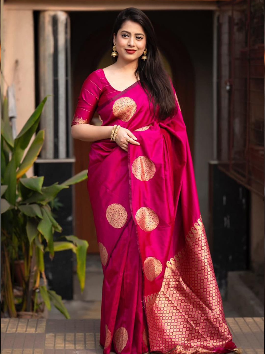 Ethnic Motifs Silk Cotton Handloom Banarasi Saree