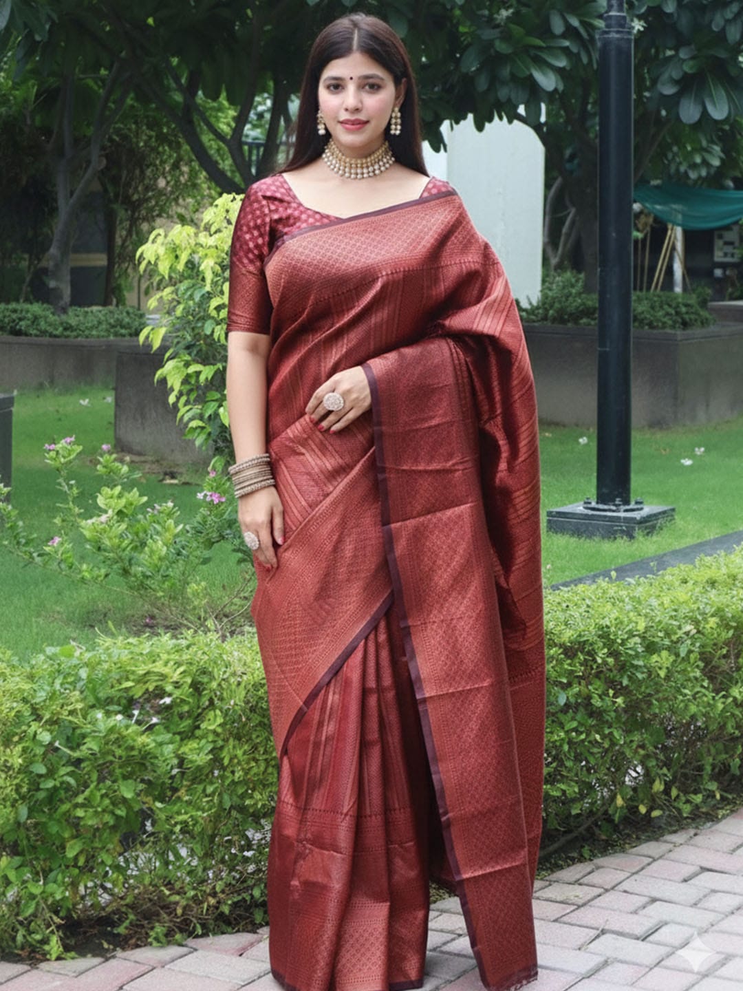 Ethnic Motifs Silk Cotton Handloom Banarasi Saree