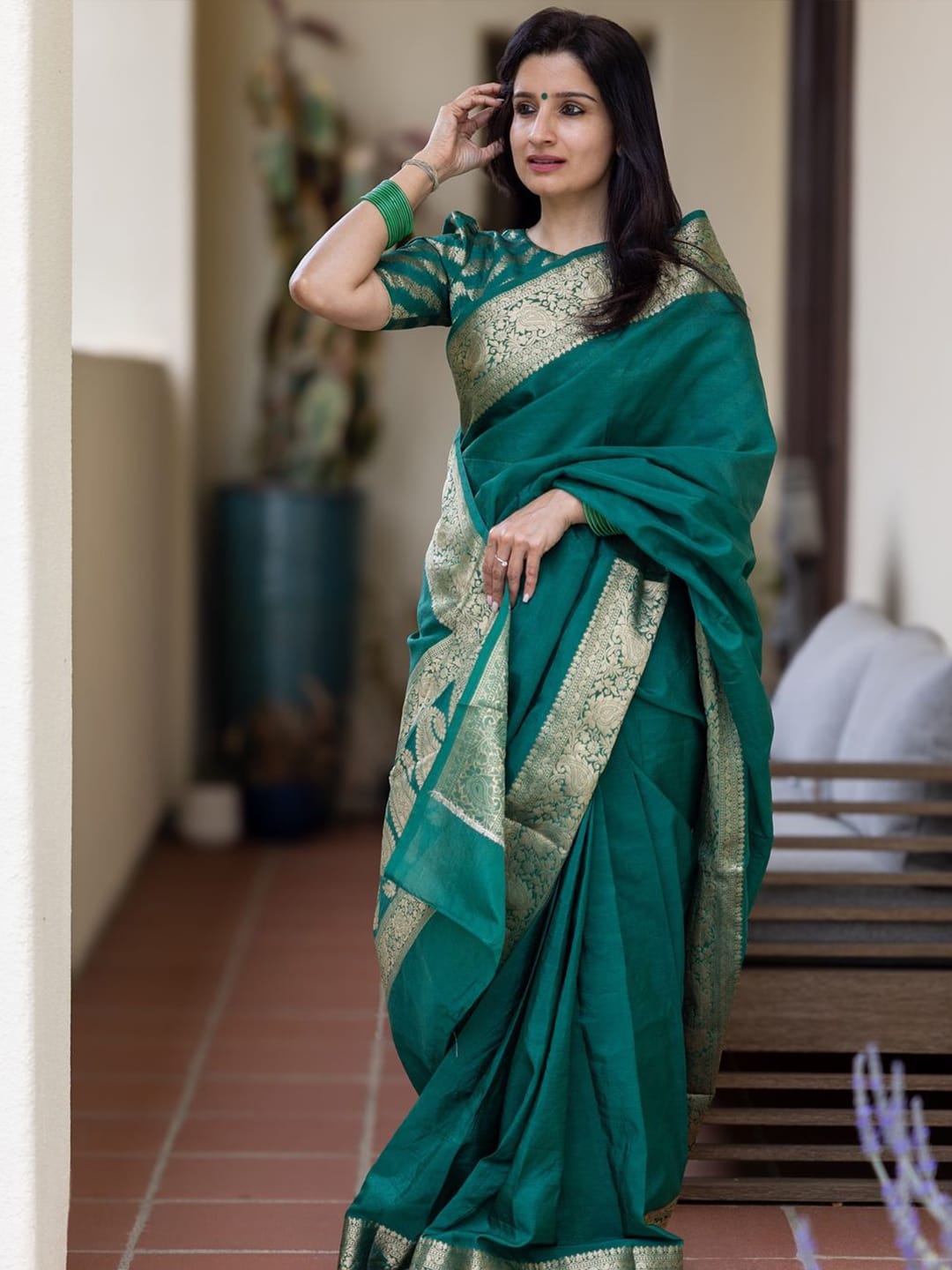 Ethnic Motifs Silk Cotton Handloom Banarasi Saree