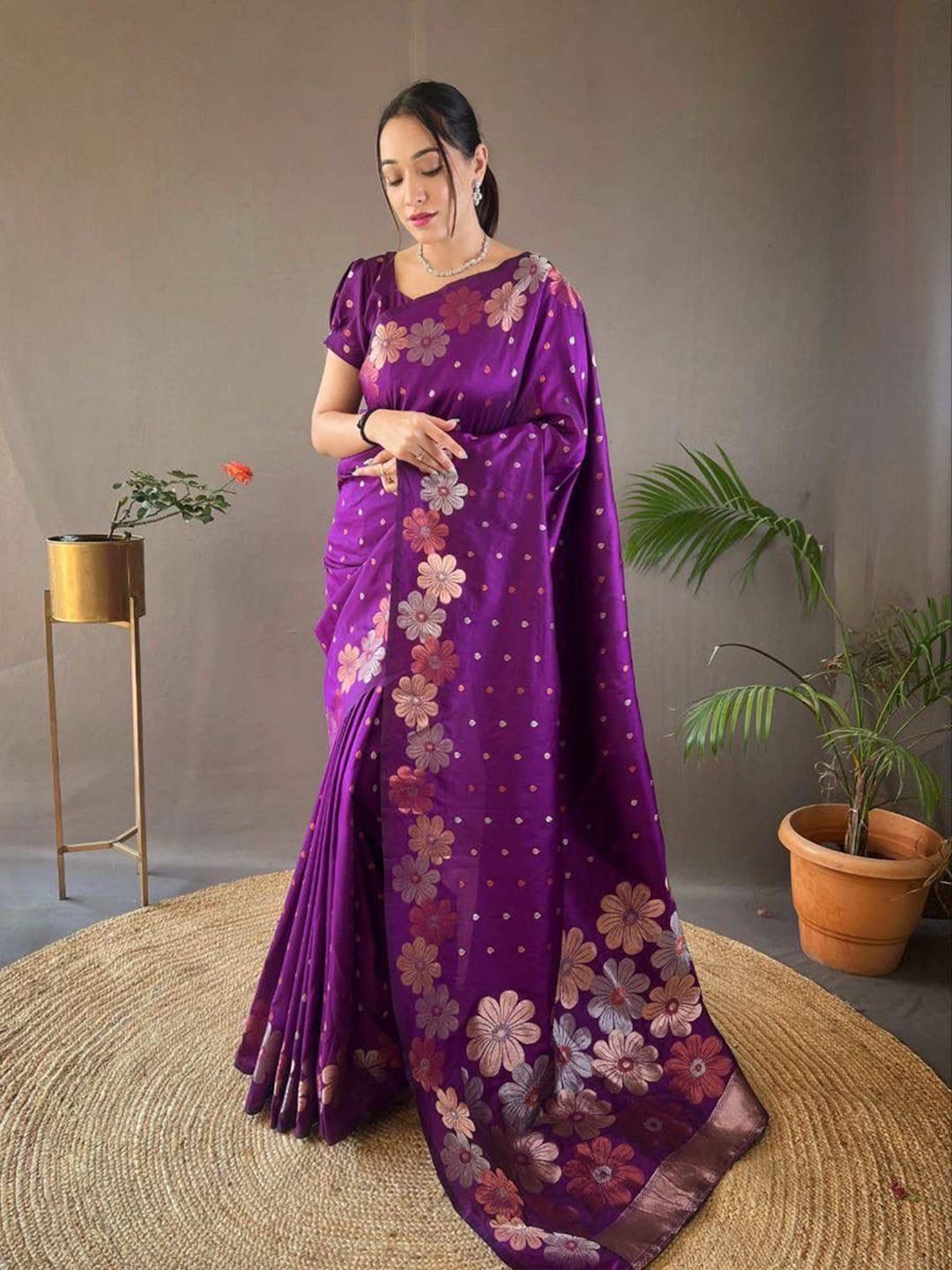Ethnic Motifs Silk Cotton Handloom Banarasi Saree