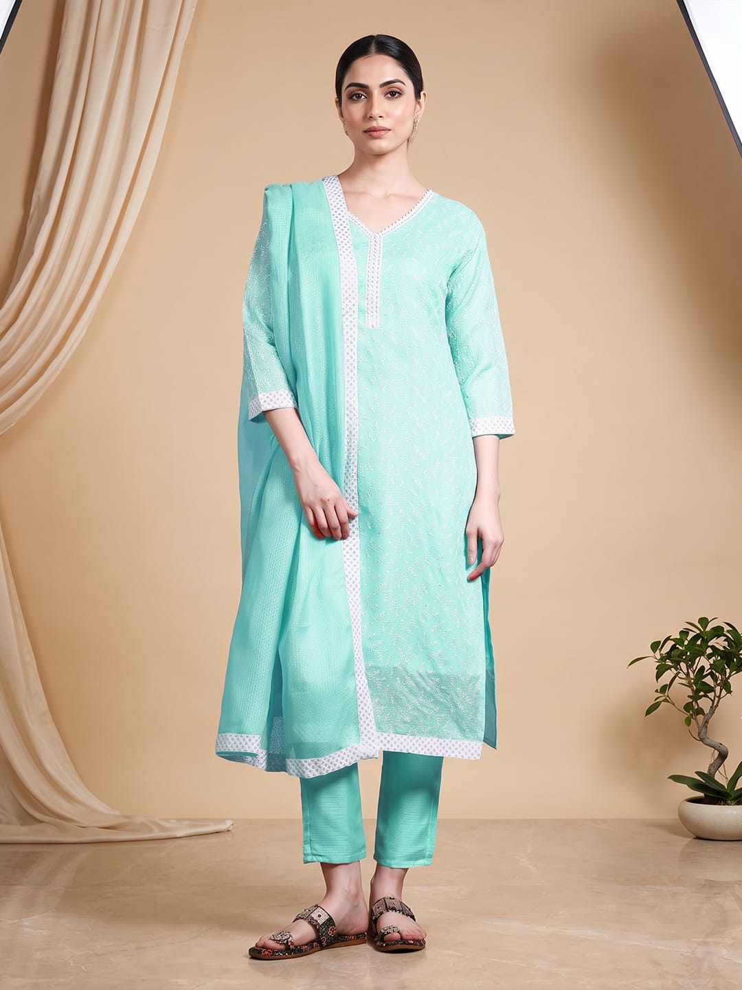 The Kurti Collection Women Ethnic Green Kurta Set With Dupatta
