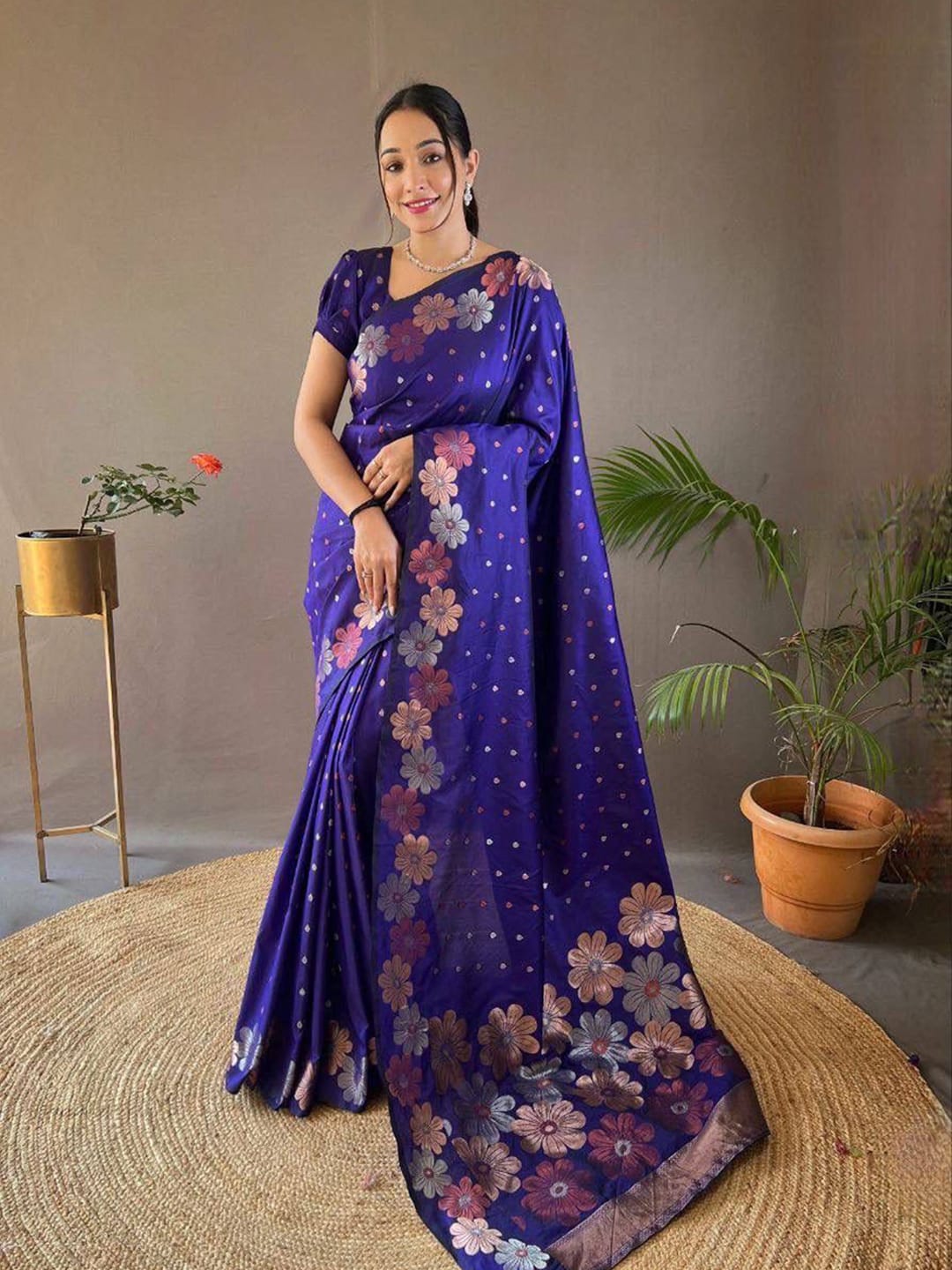 Ethnic Motifs Silk Cotton Handloom Banarasi Saree