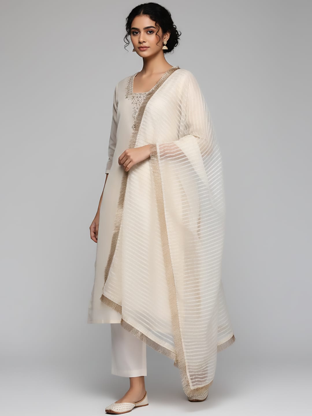 The Kurti Collection Women Off White Zari Embroidered And Sequinned Kurta Set With Dupatta