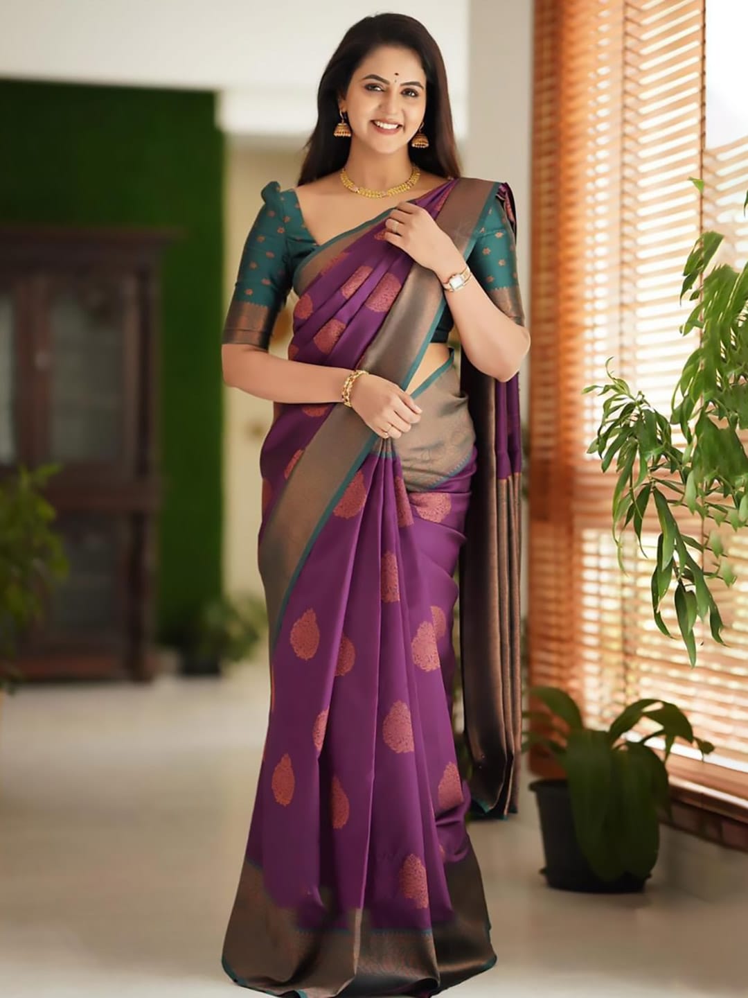 Ethnic Motifs Silk Cotton Handloom Banarasi Saree