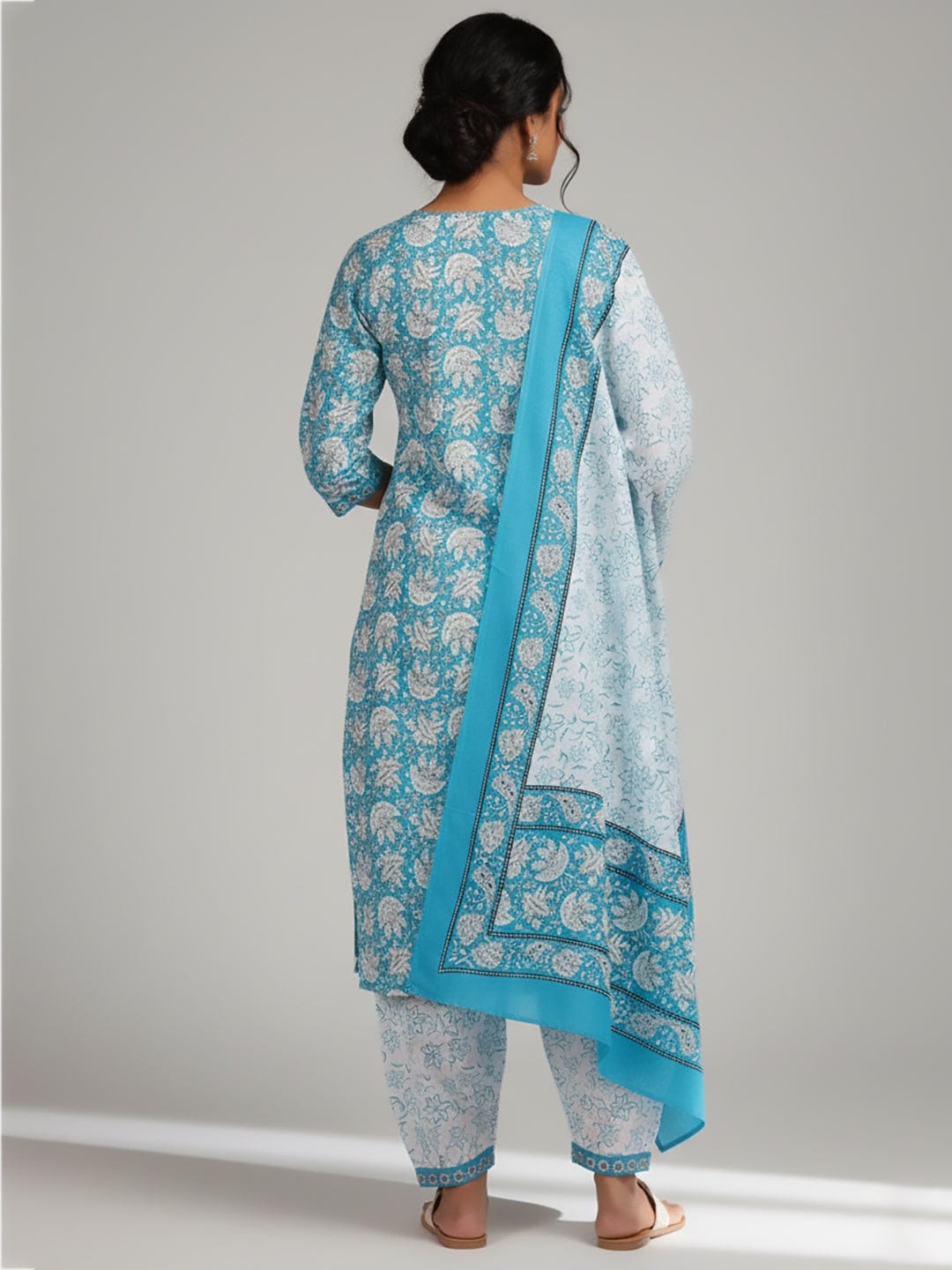The Kurti Collection Women Ethnic Floral Printed Kurta Wih Salwar & Dupatta