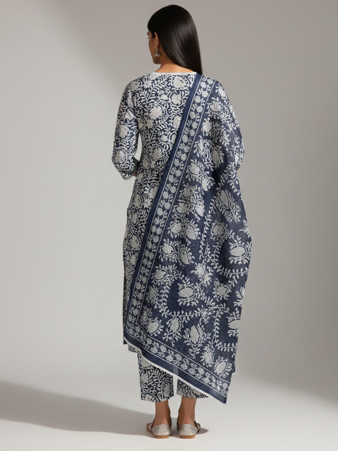 The Kurti Collection Women Ethnic Floral Printed Kurta With Trouser & Dupatta