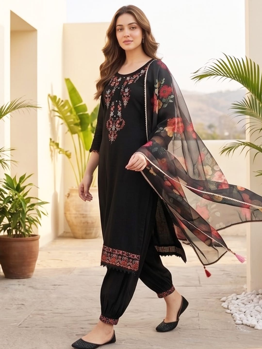 The Kurti Collection Women Floral Motif Thread Embroidered Yoke Kurta with Trouser & Dupatta
