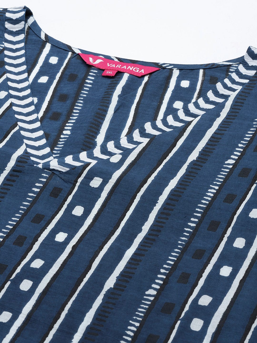 The Kurti Collection Women Blue And White Striped Straight Kurta With V Shape Neckline And 3/4Th Sleeves