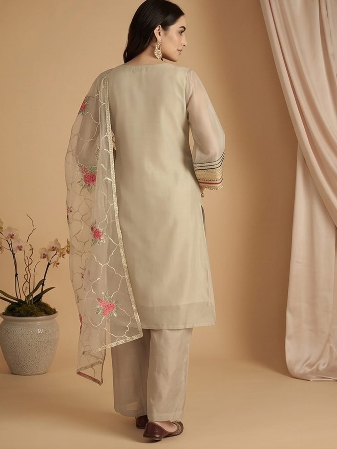 The Kurti Collection Women Three-Piece Set Featuring A Shimmer-Detailed Grey Kurta, Solid Ankle-Length Trousers, And An Embroidered Net Dupatta