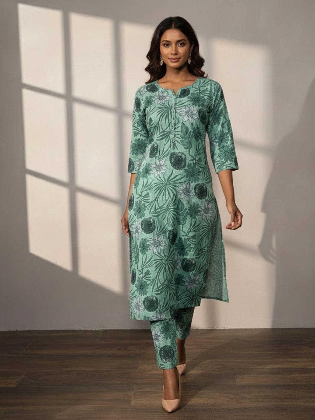 Modern & Sophisticated Kurta Set