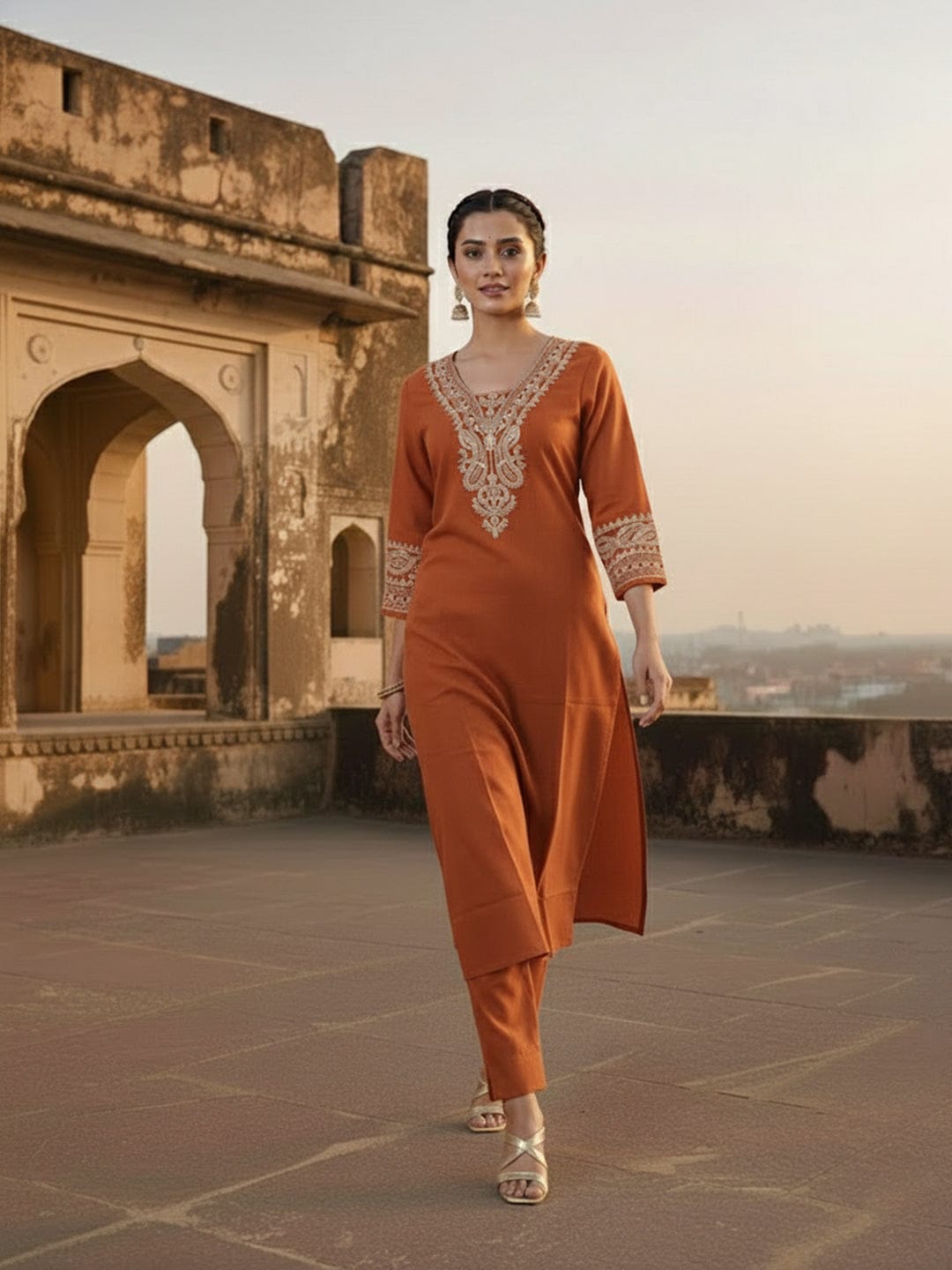 Sophisticated & High-Fashion Ethnic Kurta Set