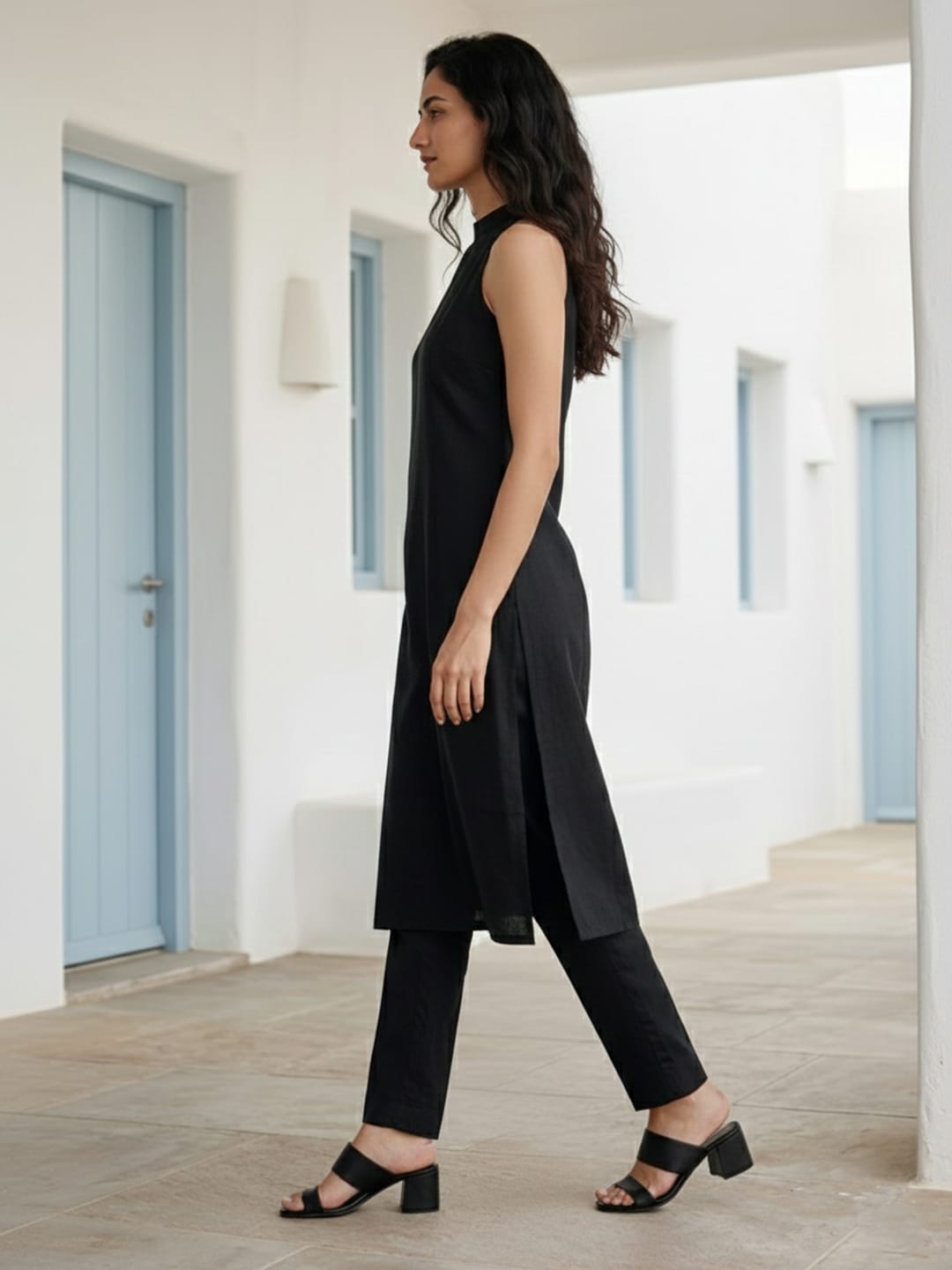 Black Halter Neck Straight Kurta With Pant