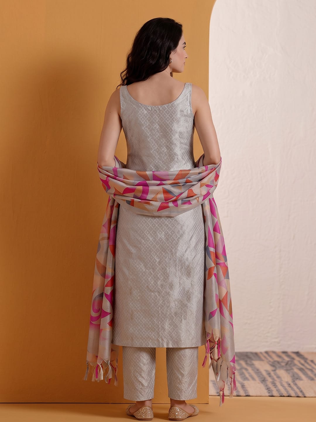 Women's Woven Design Kurta Set With Bhagalpuri Dupatta