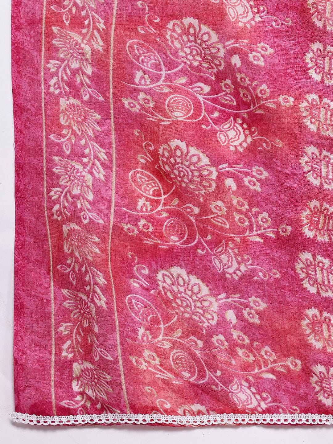 The Kurti Collection Women Floral Jaipuri Printed Lace Detaled Kurta Set With Dupatta