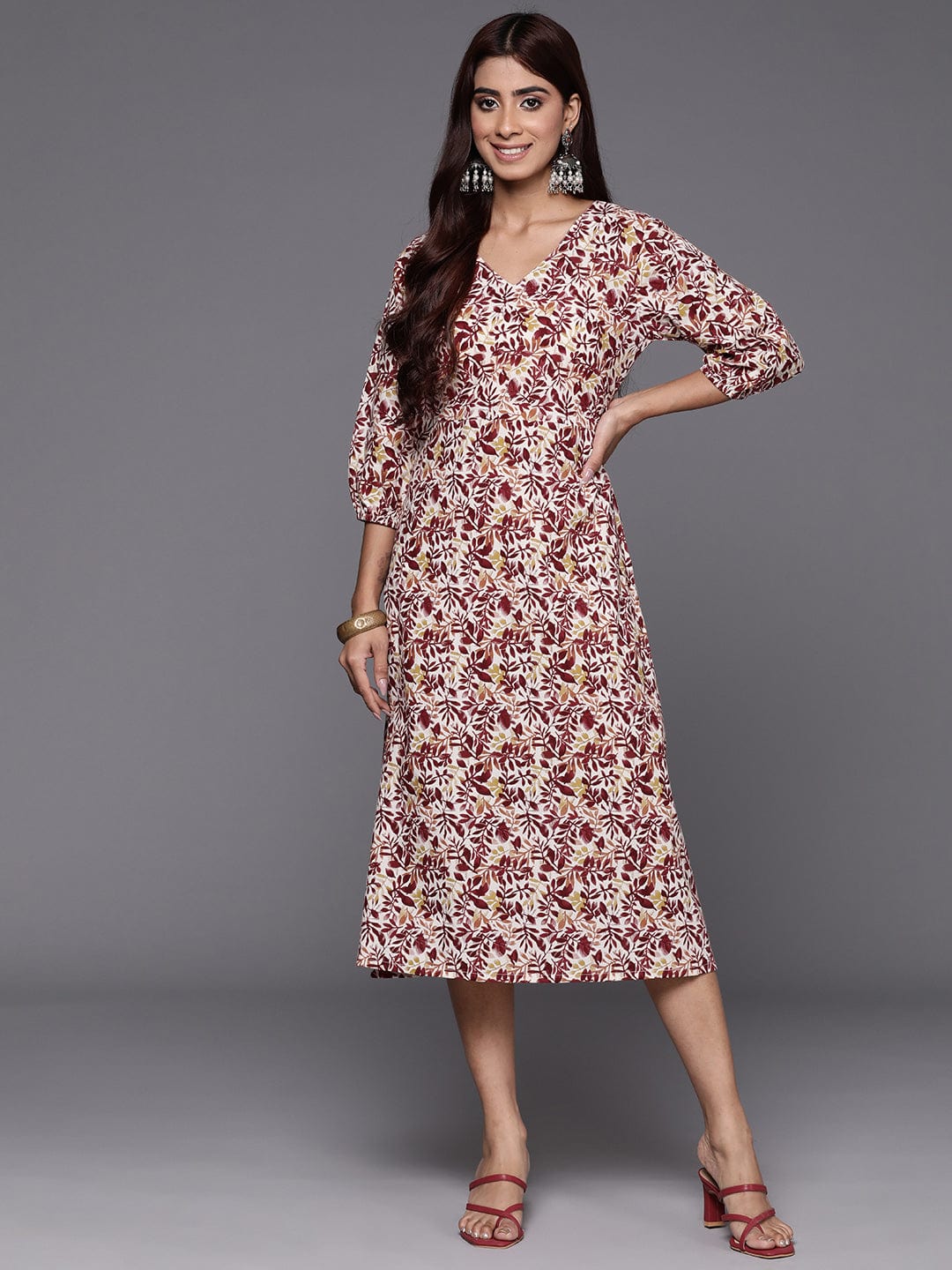 KSUT Women Maroon Floral Printed Midi Dress