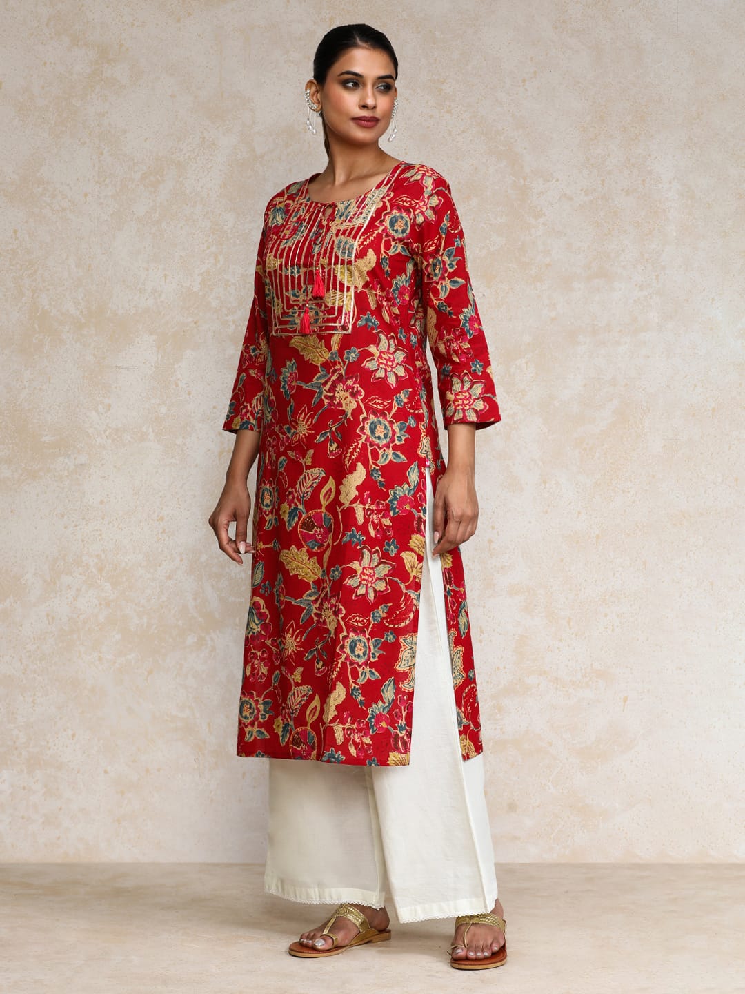 The Kurti Collection Women Bold Floral Printed With Lace gota patti Detailed Yoke Kurta