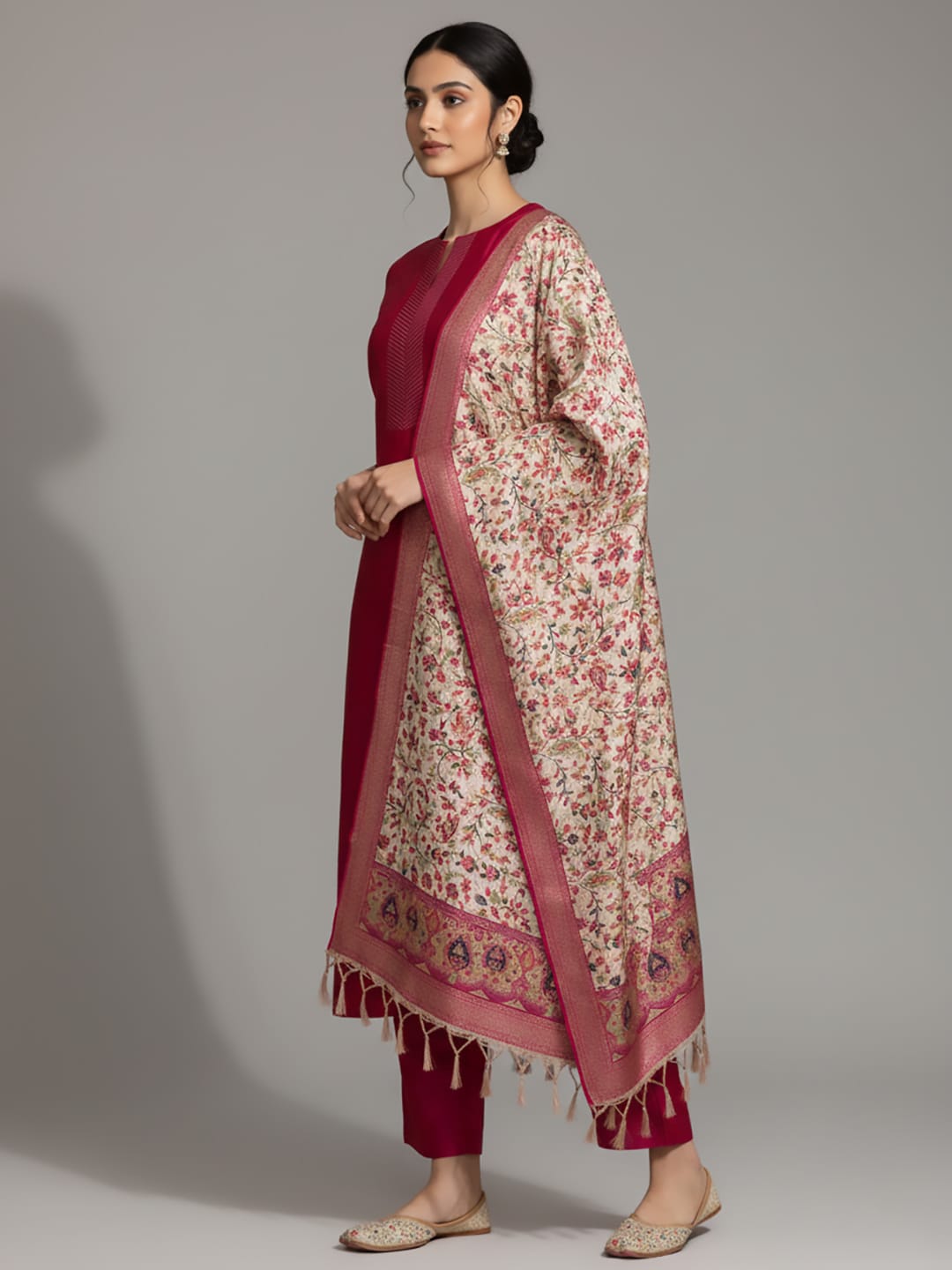 The Kurti Collection Women Pink Woven Zari Embroidered Straight Kurta With Bottom And Dupatta