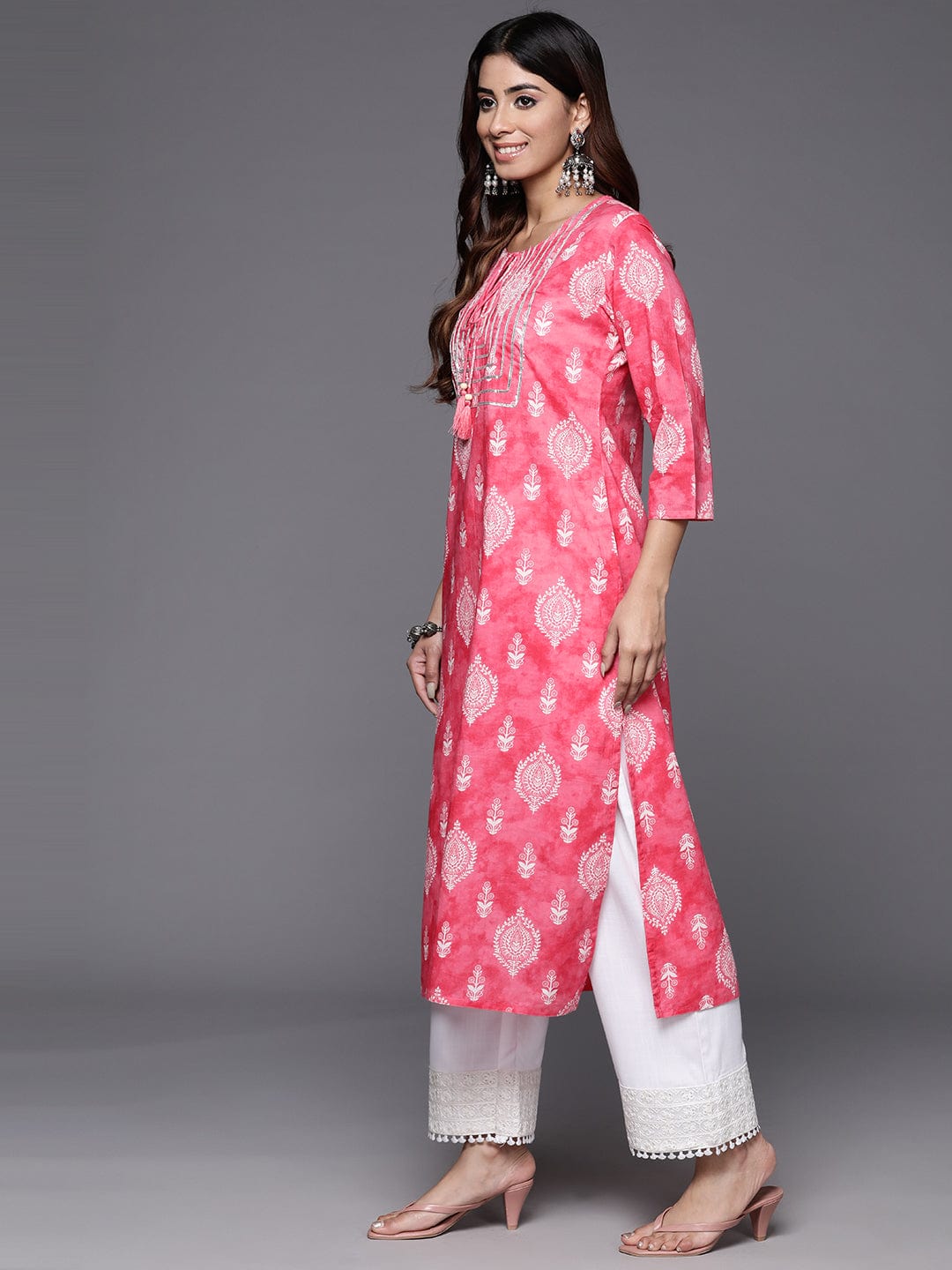 The Kurti Collection Women Pink Ethnic Motif Printed Straight Kurta