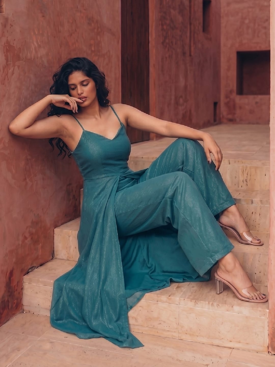 Elegant Teal Kurta Set With Trousers