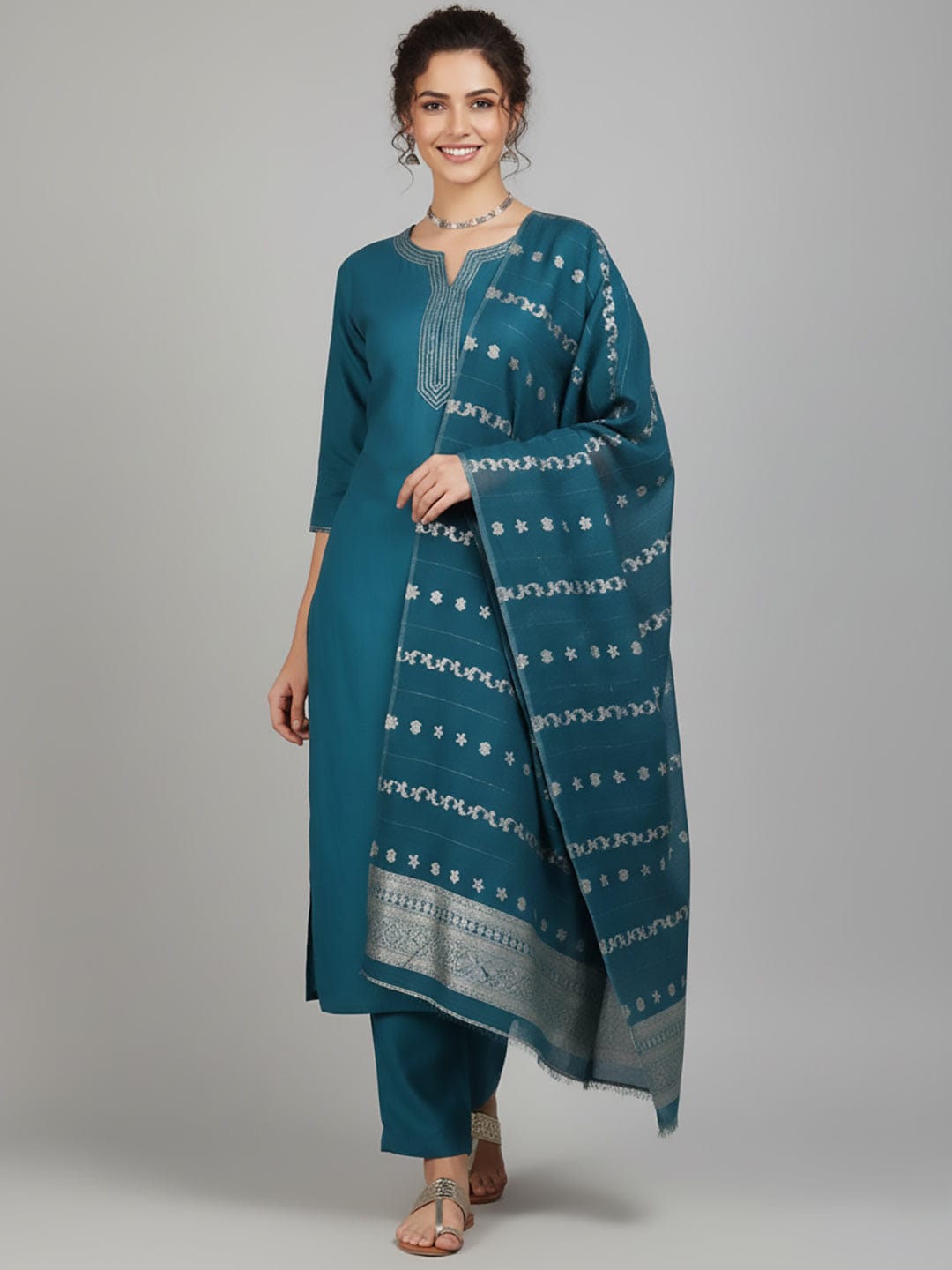 The Kurti Collection Women Thread detailed yoke Kurta and Trouser with Dupata
