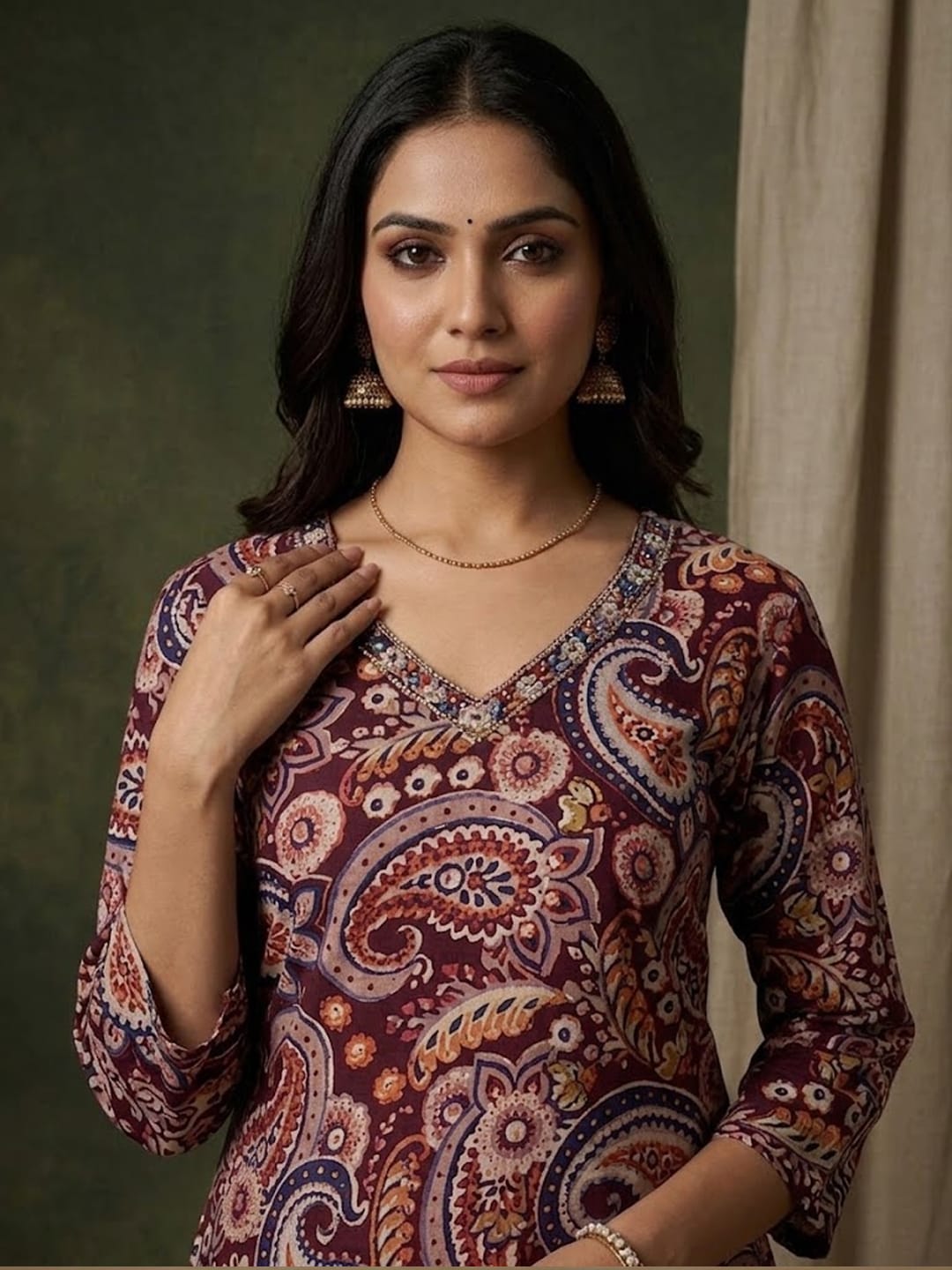 The Kurti Collection Women Paisely Printed Sequin Embroidered V Neck Kurta
