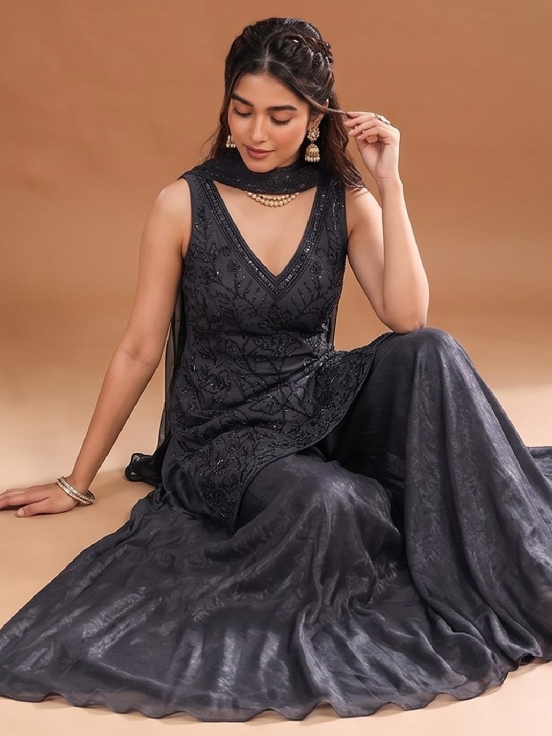 Women's Embroidered Shimmer Short Kurta With Palazzo And Dupatta