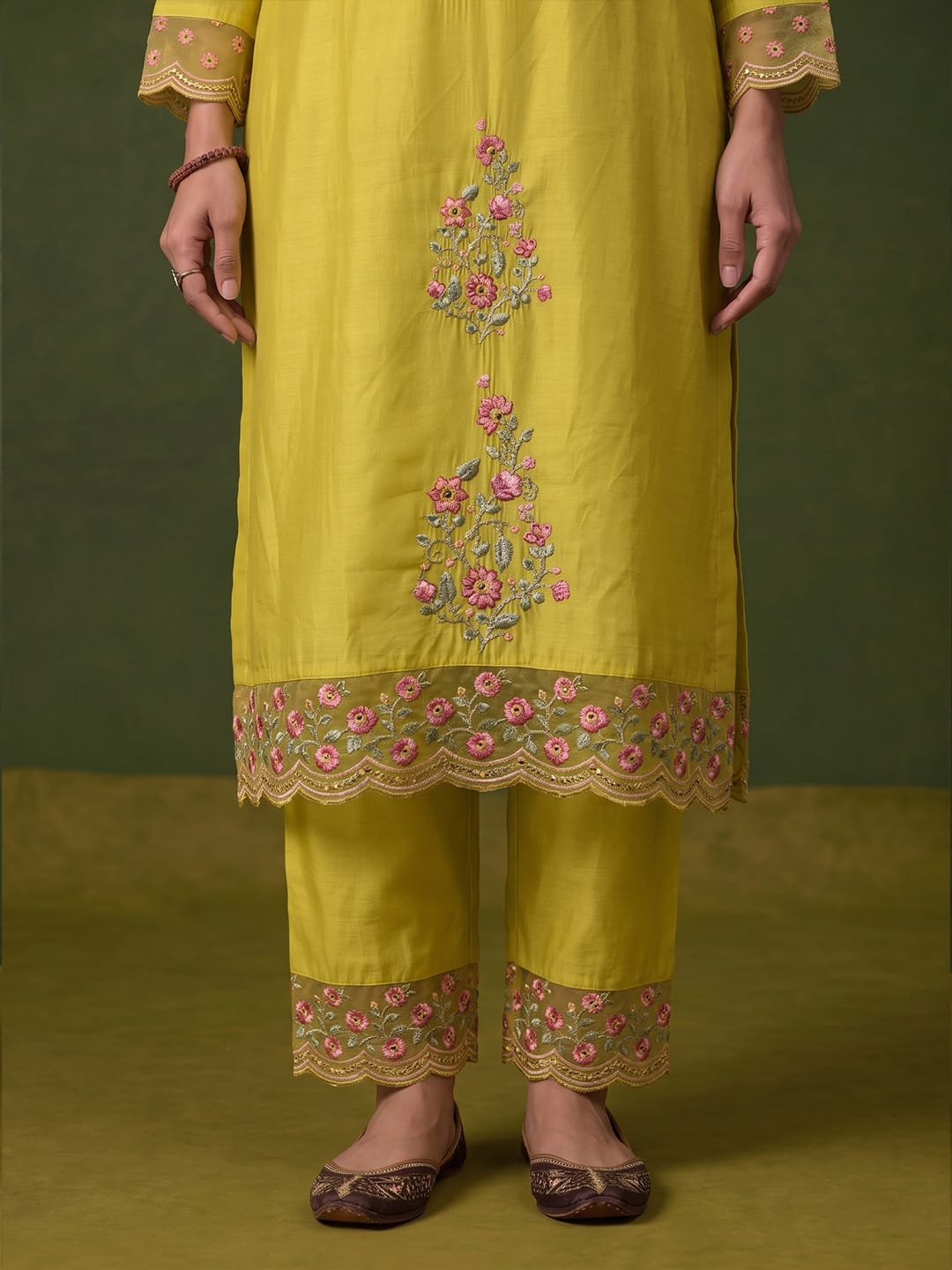 The Twilight Loom Women'S Kurta Set