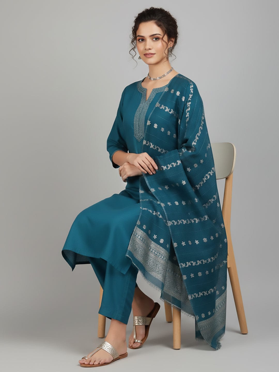 The Kurti Collection Women Thread detailed yoke Kurta and Trouser with Dupata