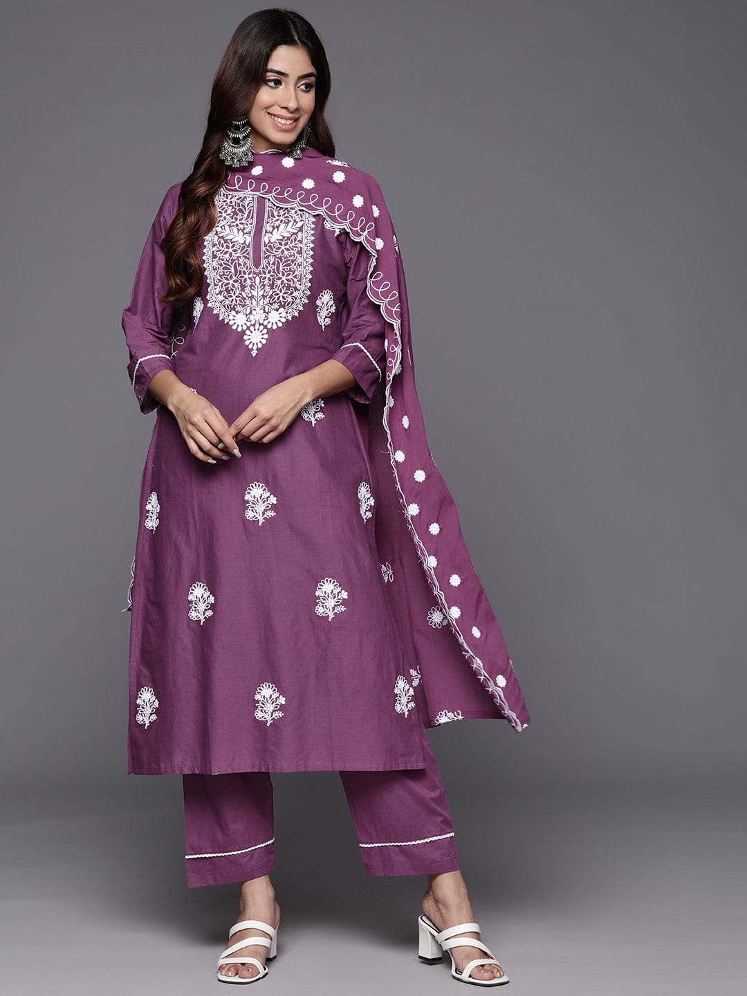 The Kurti Collection Women Purple Thread Embroidered Kurta With Tonal Bottom And Dupatta