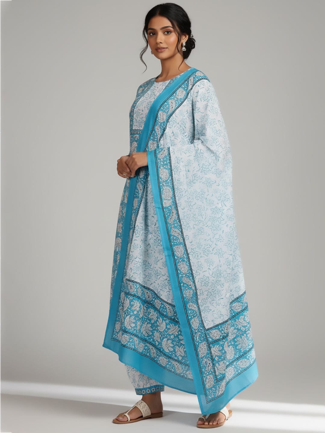 The Kurti Collection Women Ethnic Floral Printed Kurta Wih Salwar & Dupatta