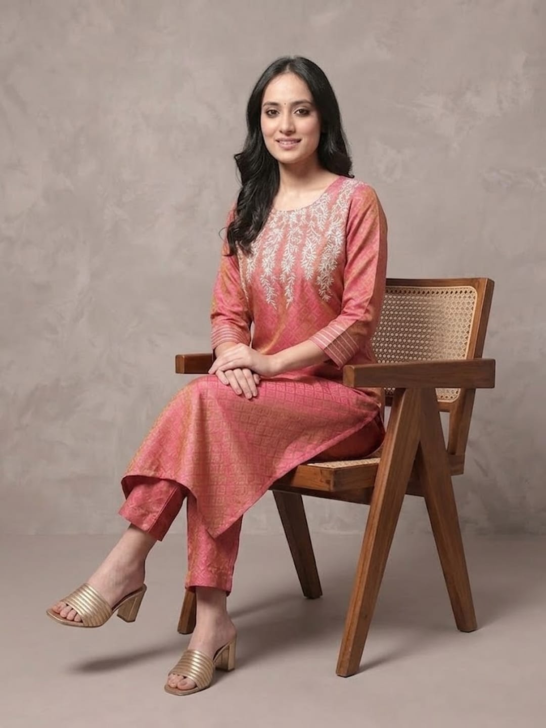 The Kurti Collection Women Gota Patti Embroidered Dual Tone Dobby Kurta