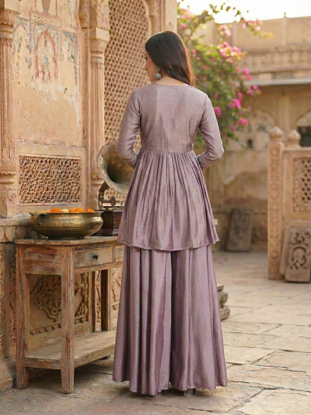 The Kurti Collection Women Sea Green Bandhani Printed Straight Kurta With Trousers