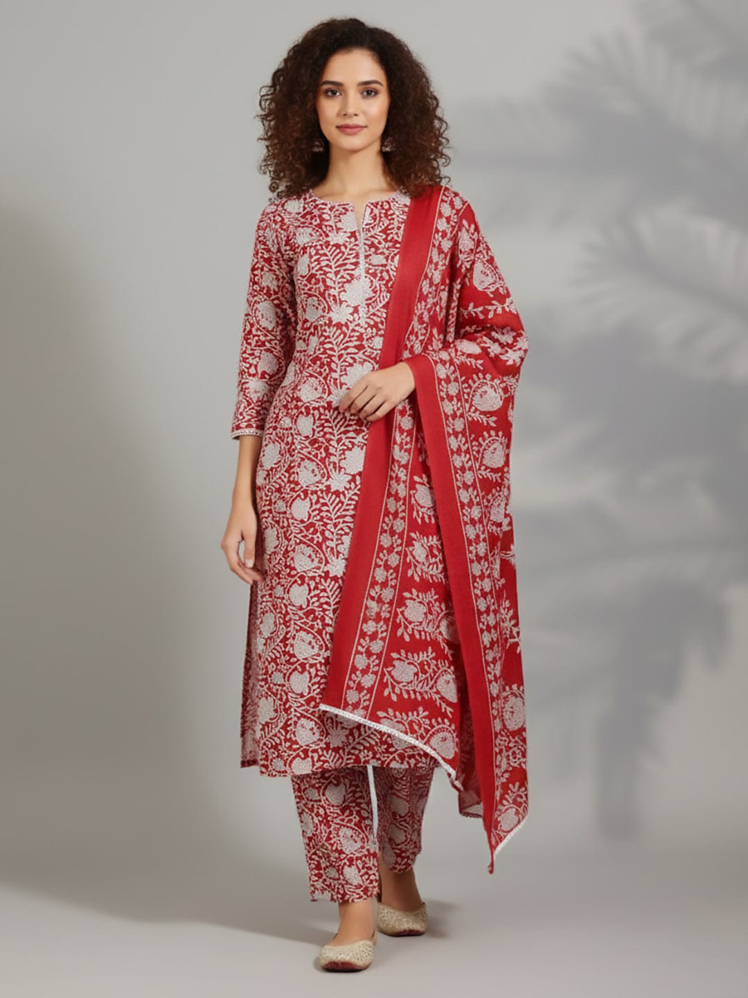 The Kurti Collection Women Ethnic Floral Printed Kurta With Trouser & Dupatta