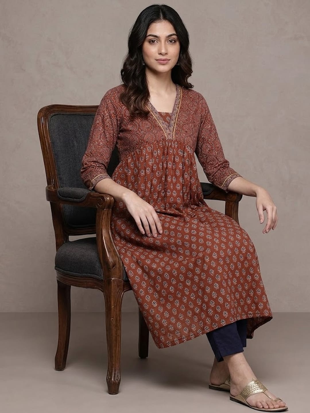 The Kurti Collection Women Maroon And Blue Bandez Printed Anarkali Kurta