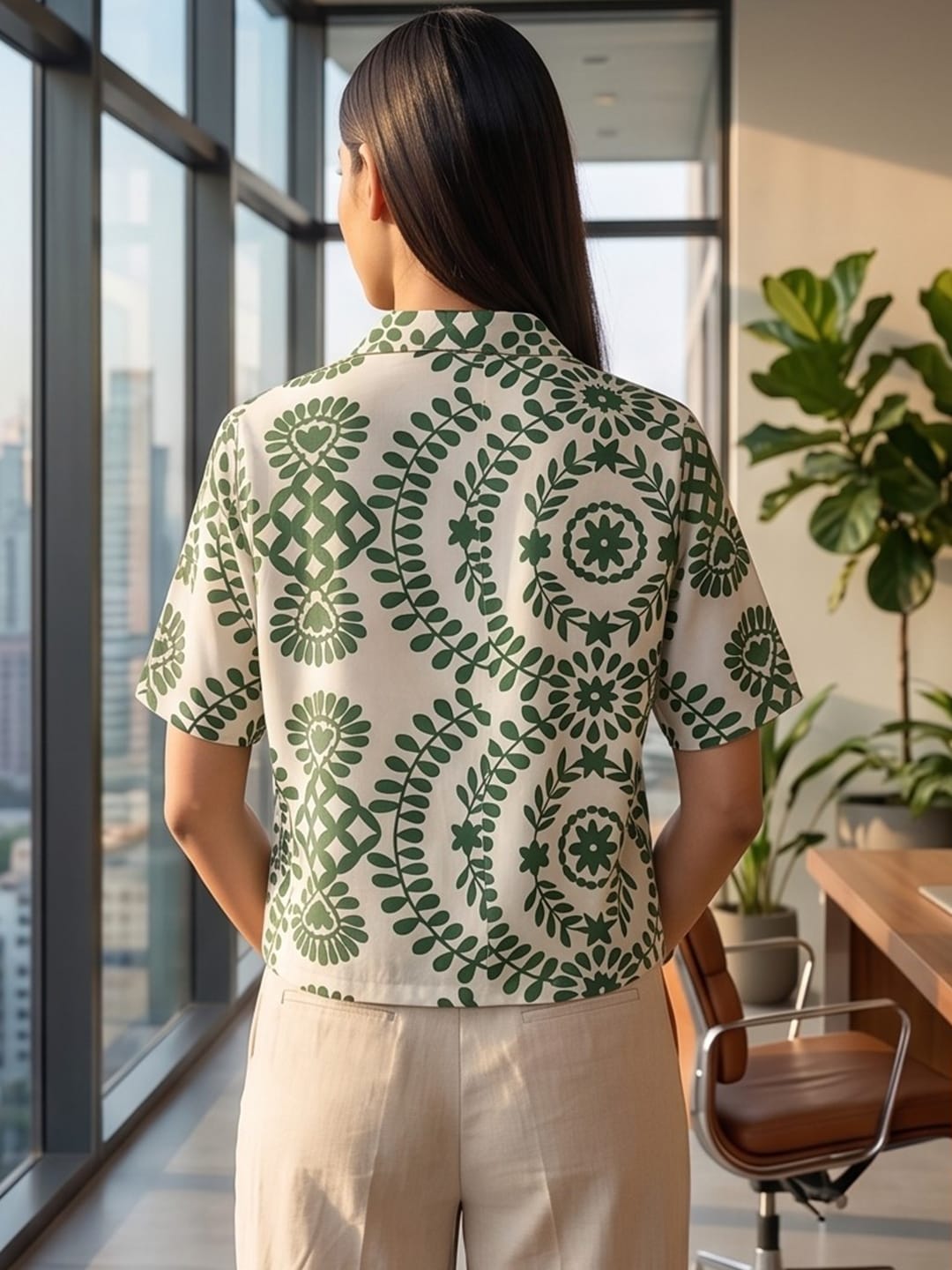 Green Coloured Short Sleeves Shirt Collar Top